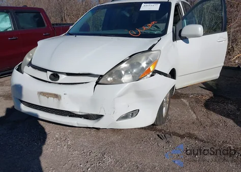 2009 Toyota Sienna Xle z USA, uszkodzony, nr VIN 5TDBK22C79S026434